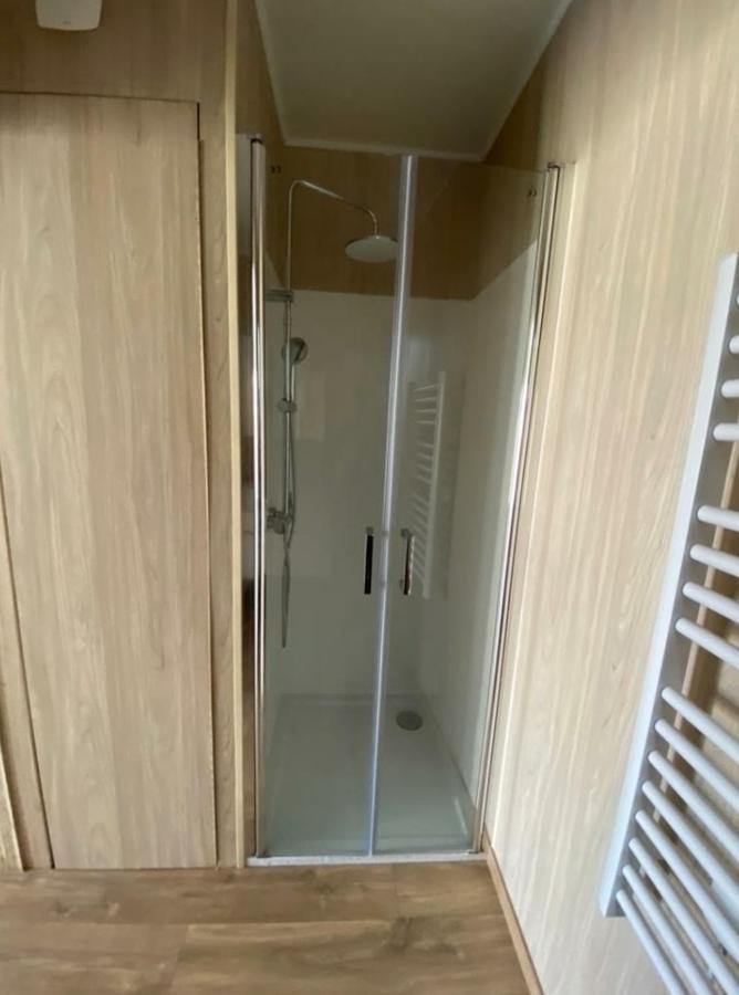 Duplex atypique en bois entre ville et verdures La Chapelle-Saint-Mesmin Extérieur photo