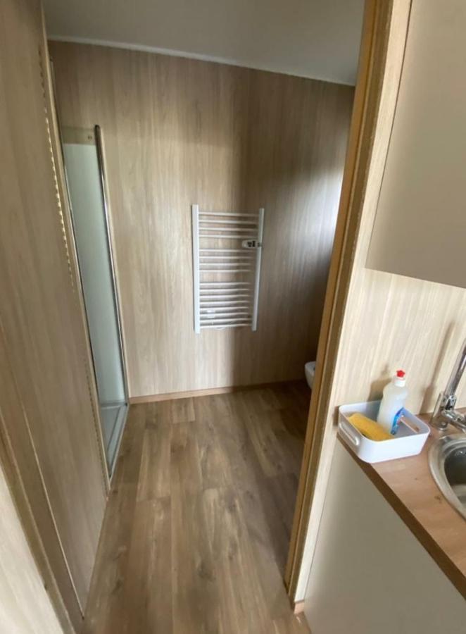 Duplex atypique en bois entre ville et verdures La Chapelle-Saint-Mesmin Extérieur photo