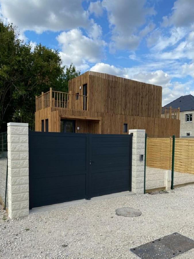 Duplex atypique en bois entre ville et verdures La Chapelle-Saint-Mesmin Extérieur photo